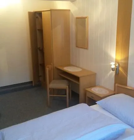 Haus Mary * Russbach am Pass Gschuett