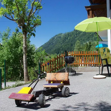 Haus Mary Apartment Russbach am Pass Gschuett