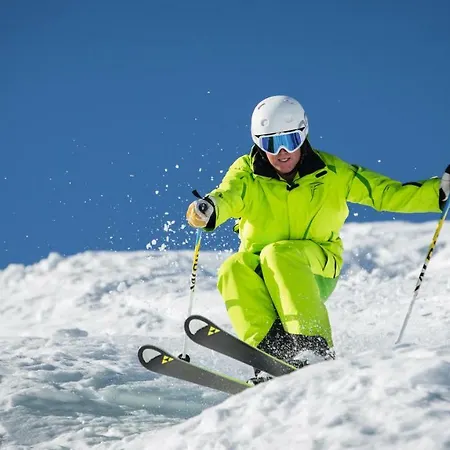 Haus Mary Russbach am Pass Gschuett